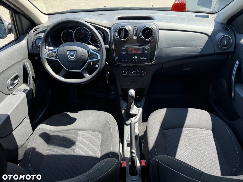 Dacia Logan 1.2 16V Laureate EU6 - 7