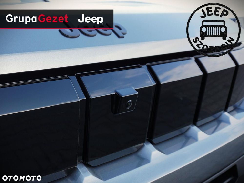 Jeep Compass - 10