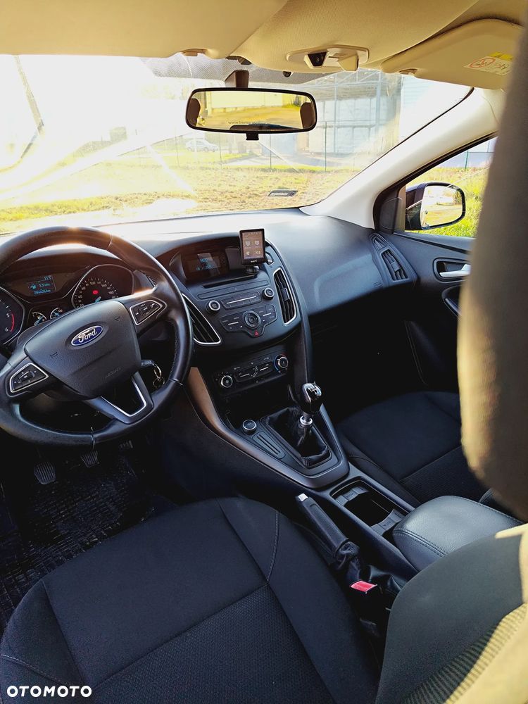 Ford Focus 1.6 TDCi Trend - 13
