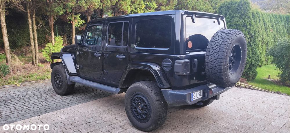 Jeep Wrangler - 11
