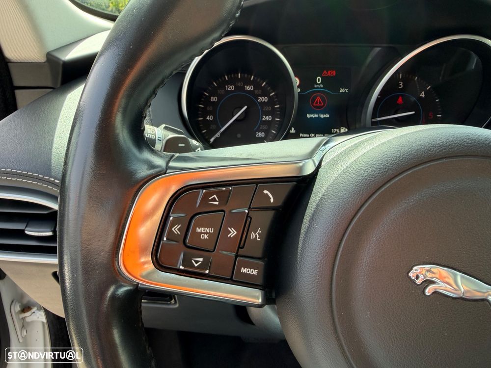 Jaguar F-Pace 20d Aut. R-Sport - 28