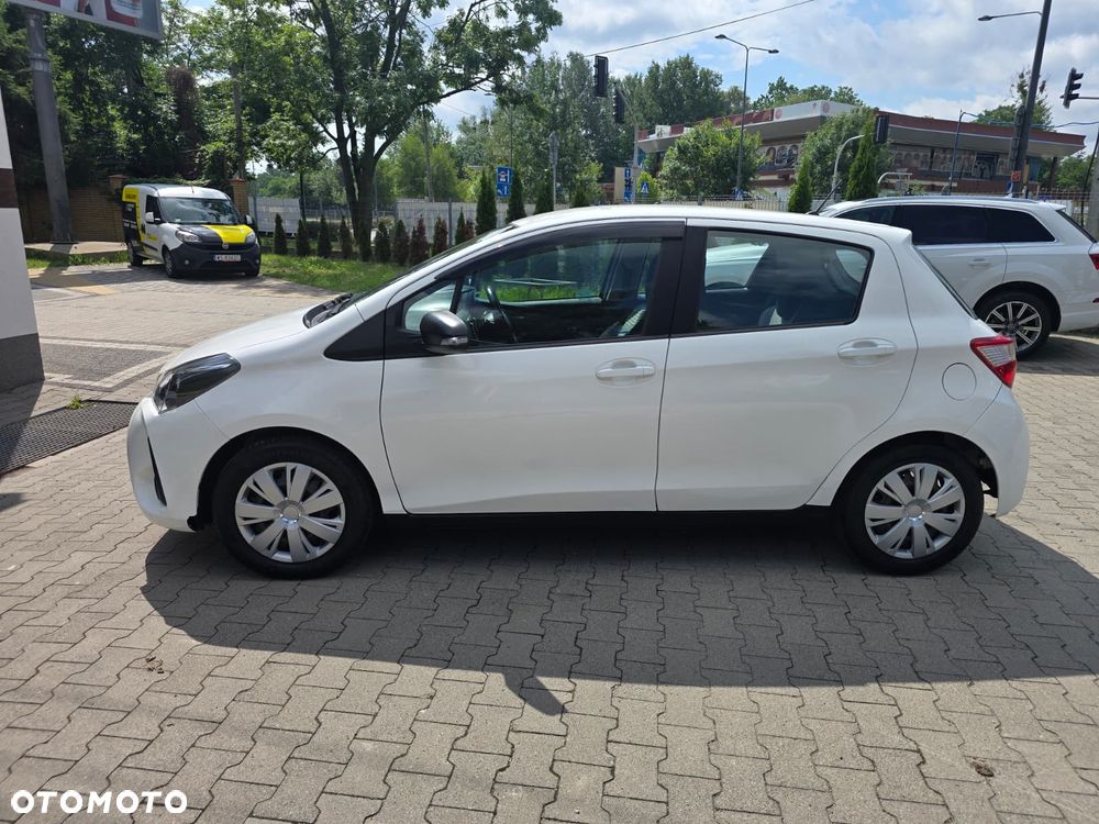 Toyota Yaris 1.5 Comfort CVT - 27