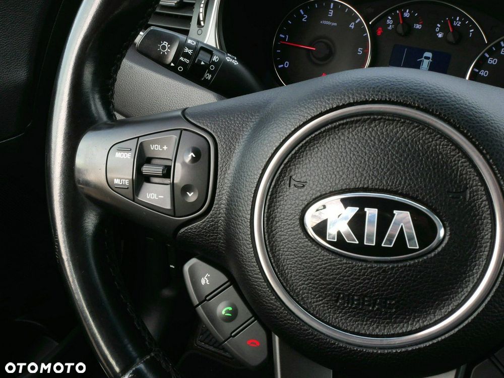 Kia Carens 1.7 CRDi L - 20