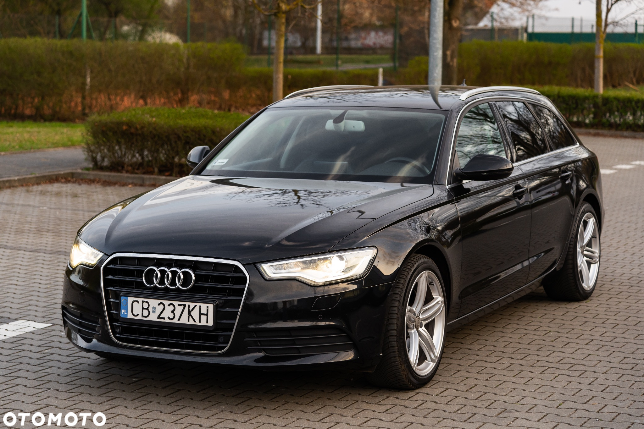 Audi A6 Avant 2.0 TDI Ultra S tronic - 3