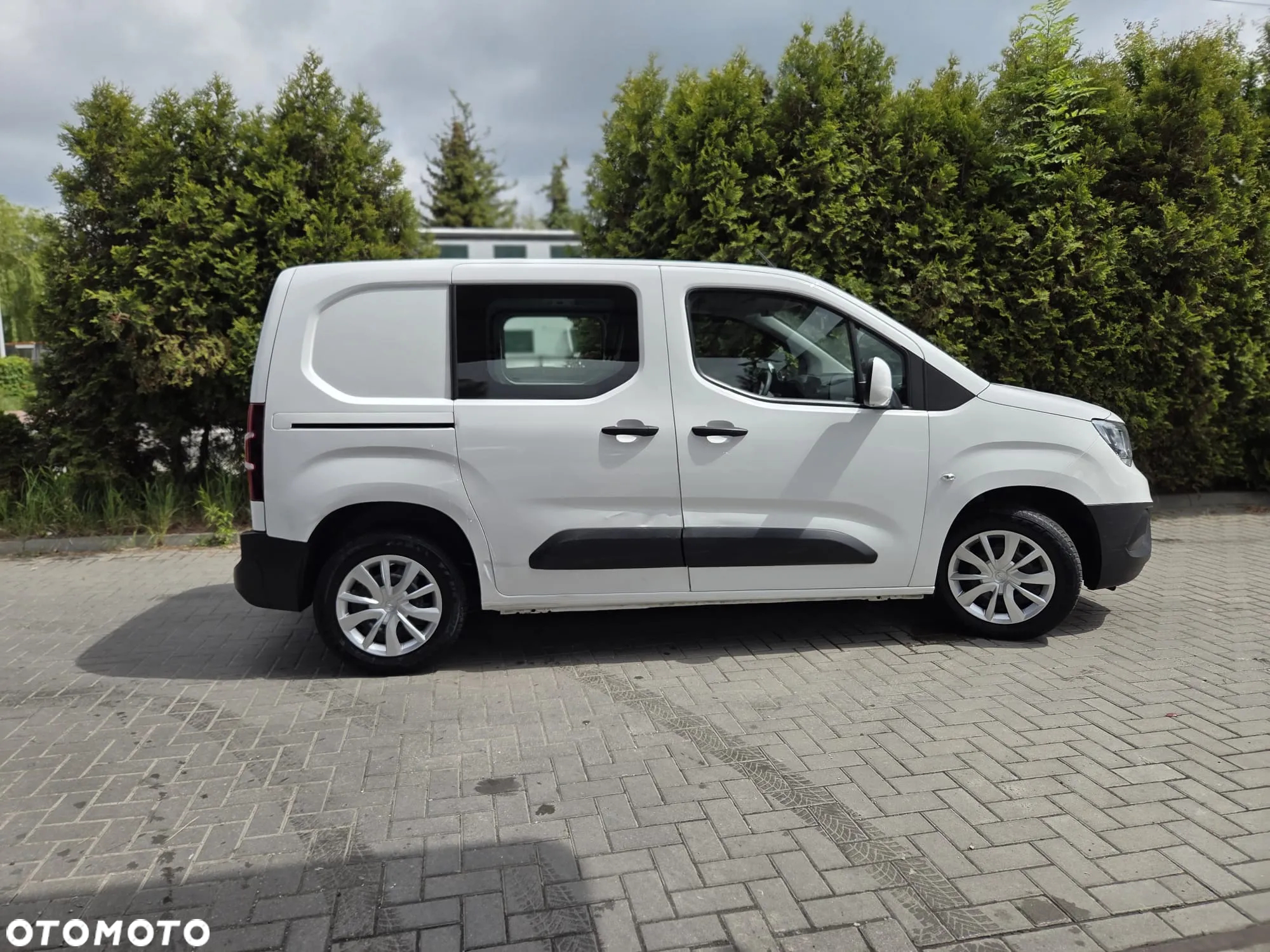 Opel Combo - 16