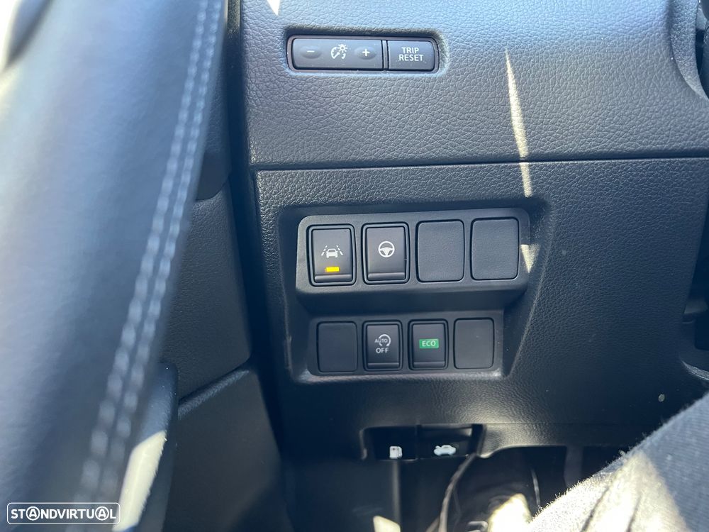 Nissan Qashqai 1.3 DIG-T Tekna DCT - 12