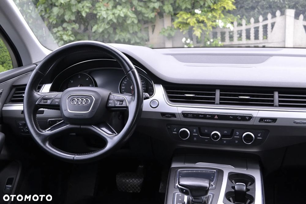 Audi Q7 - 38