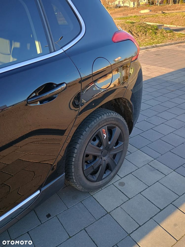 Peugeot 2008 BlueHDi FAP 120 STOP & START Allure - 16
