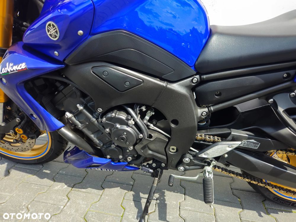 Yamaha FZ8 - 9