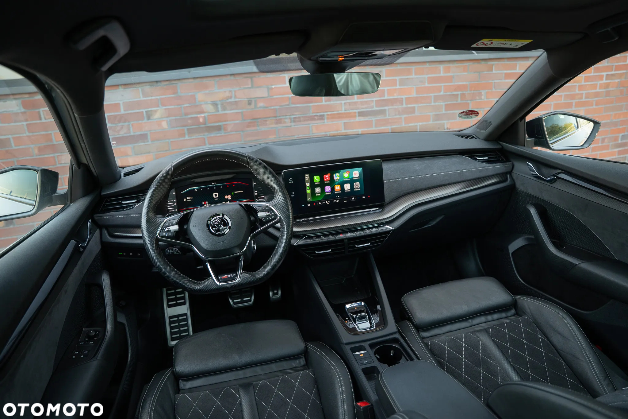 Skoda Superb 2.0 TDI 4x4 DSG Sportline - 25