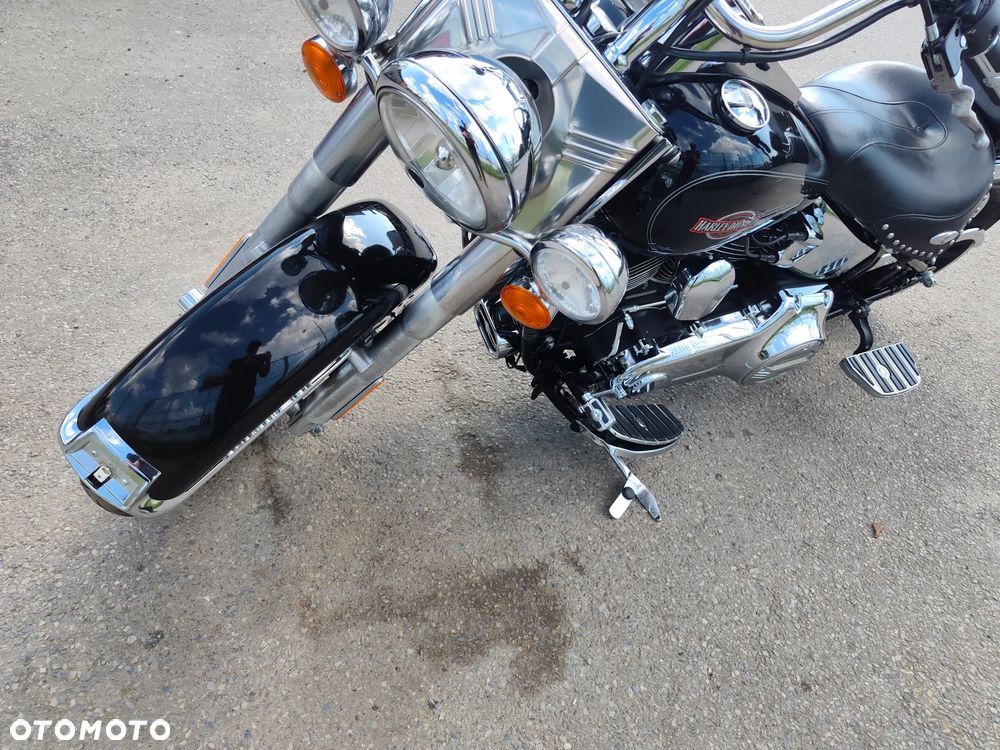 Harley-Davidson Softail Heritage Classic - 10