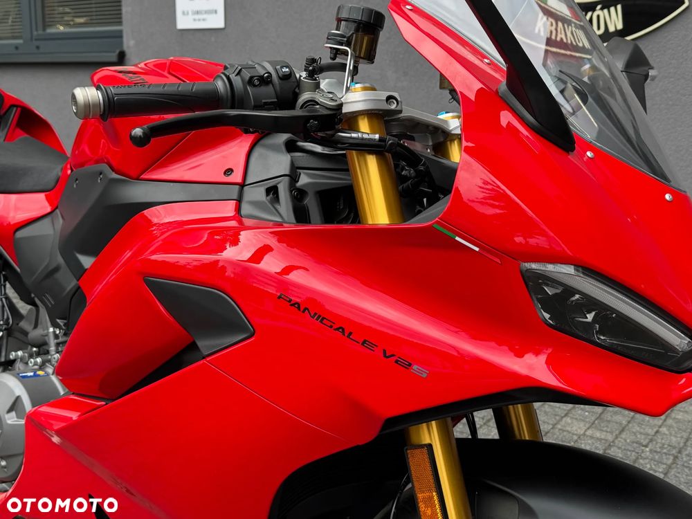 Ducati Panigale V2 - 8