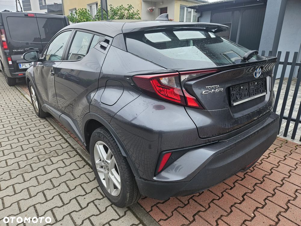 Toyota C-HR Business-Edition - 4