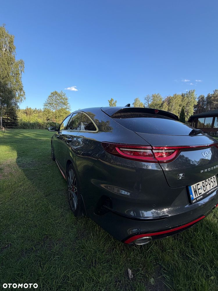 Kia ProCeed - 16