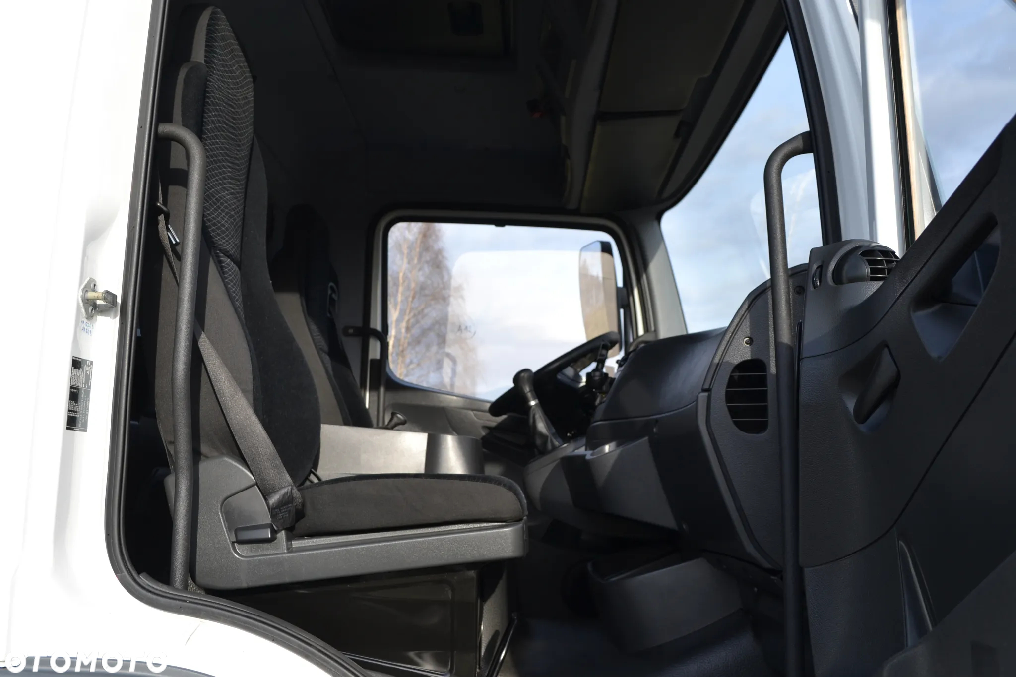 Mercedes-Benz Atego 1221 1224 Nowy 3-stronny WYWROT Kiper WYWROTKA Manual Blokada mostu TGL TGM - 20