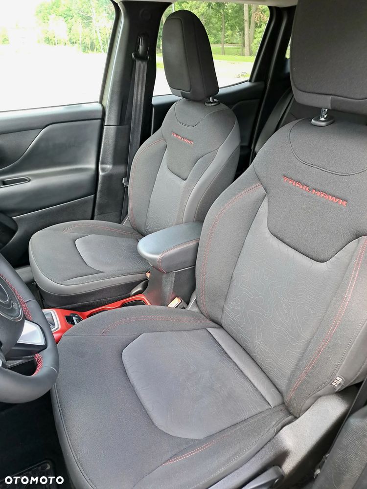Jeep Renegade 2.0 MultiJet Trailhawk 4WD S&S - 24
