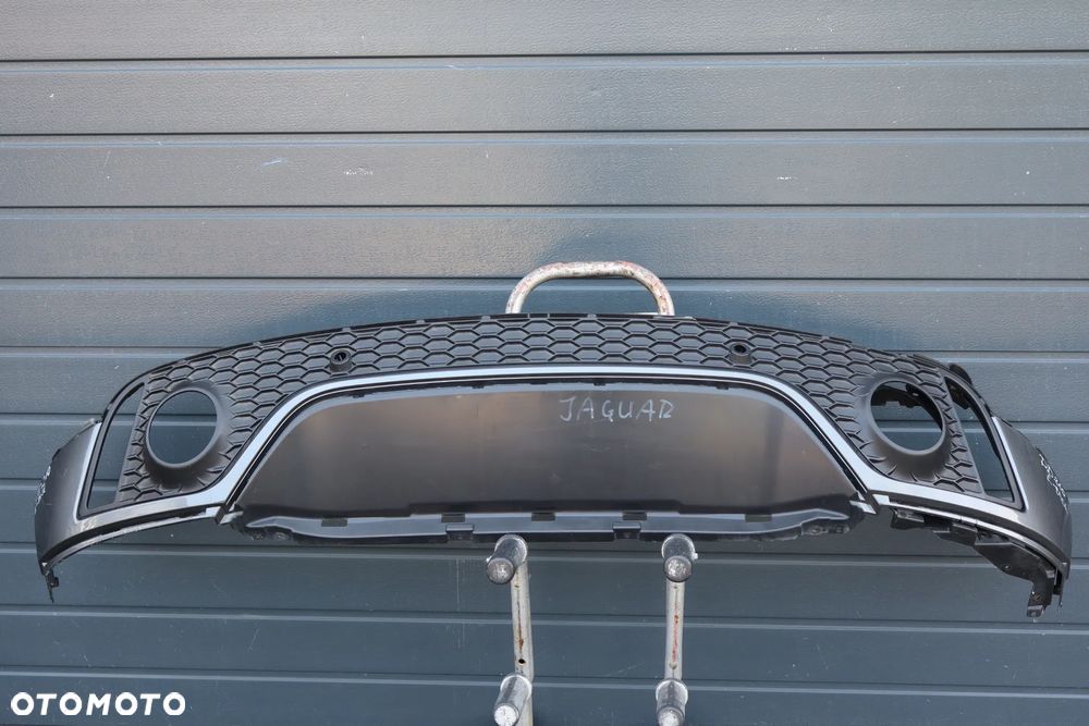 DOKŁADKA DYFUZOR SPOILER ZDERZAKA TYLNY TYŁ JAGUAR E-PACE DYNAMIC J9C3-17A958-C 2017-2020 - 9