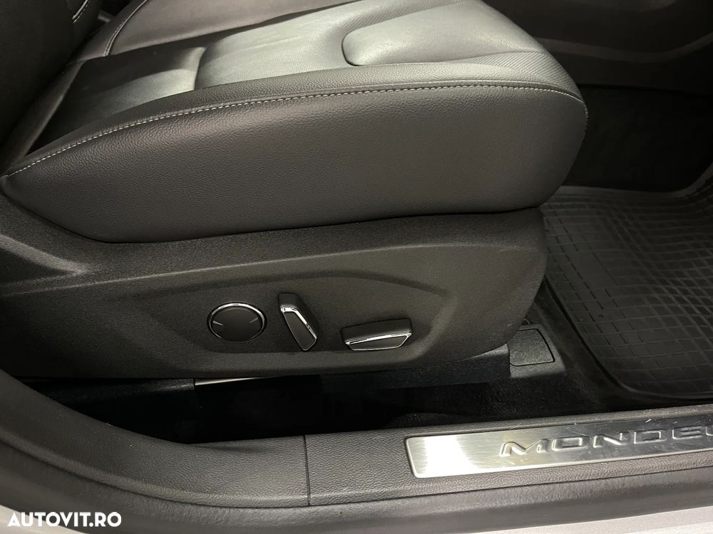 Ford Mondeo 2.0 HEV Titanium - 21