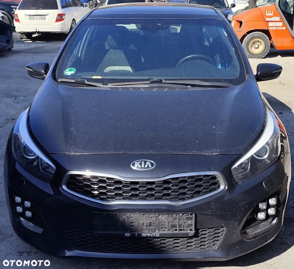Kia Ceed 1.6 CRDi GT Line - 3