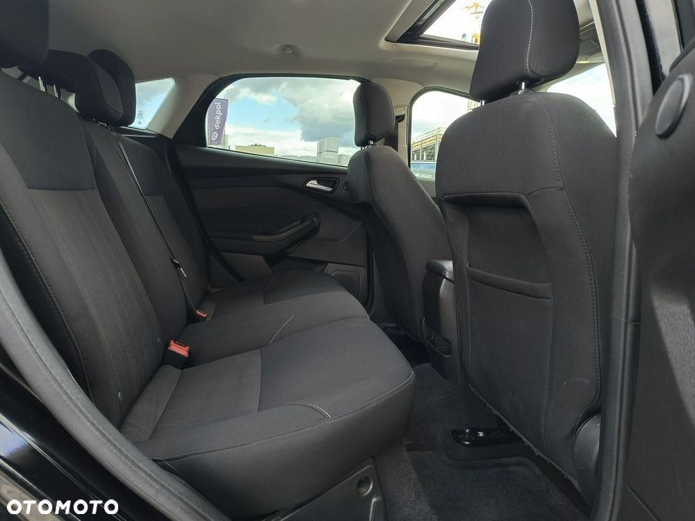 Ford Focus - 26