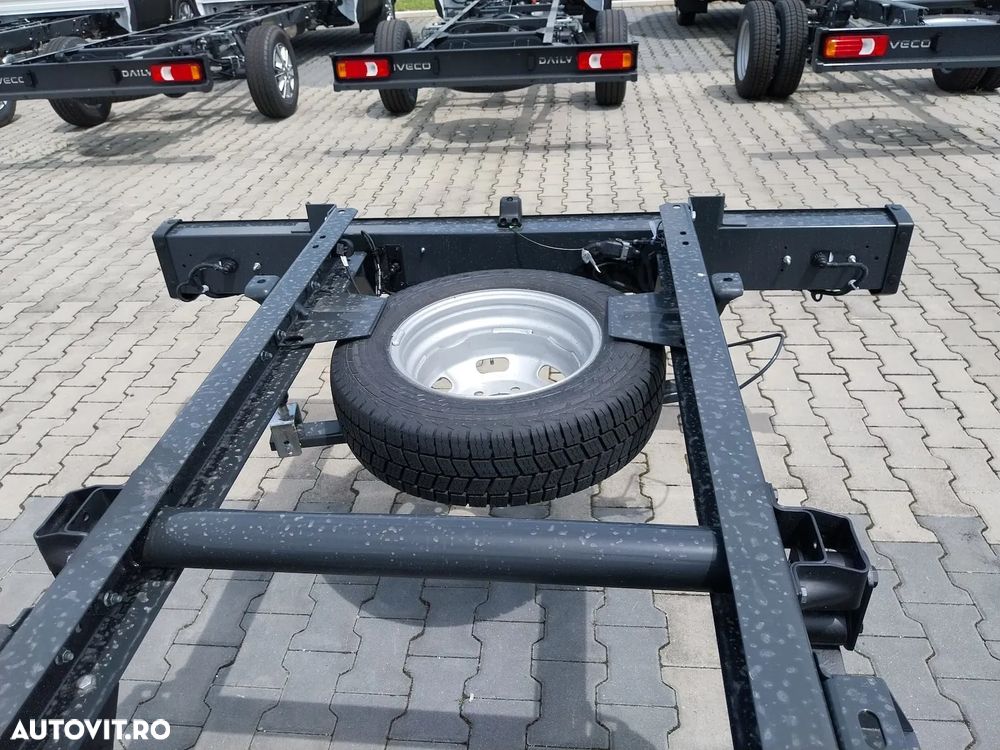 Iveco Daily 35C18H Autosasiu - 22