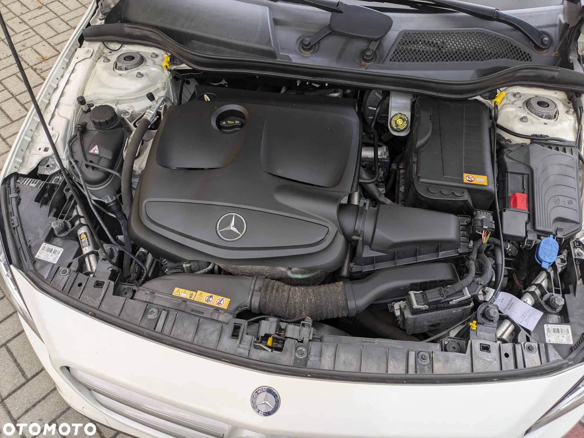 Mercedes-Benz GLA 200 UrbanStyle Edition - 40