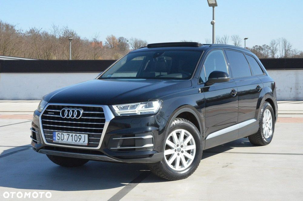 Audi Q7 - 10