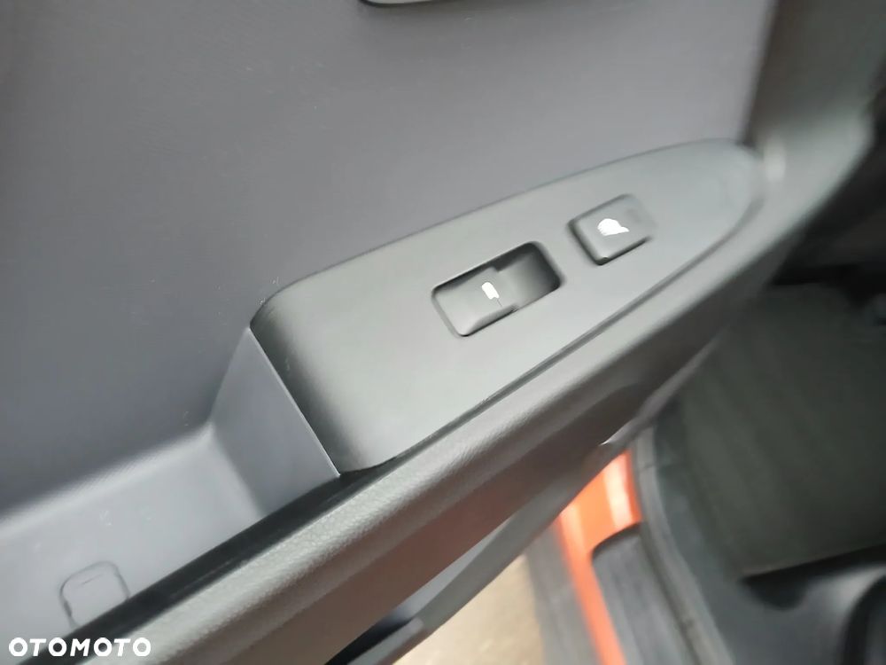 Kia Sportage 2.0 CRDI XL - 39