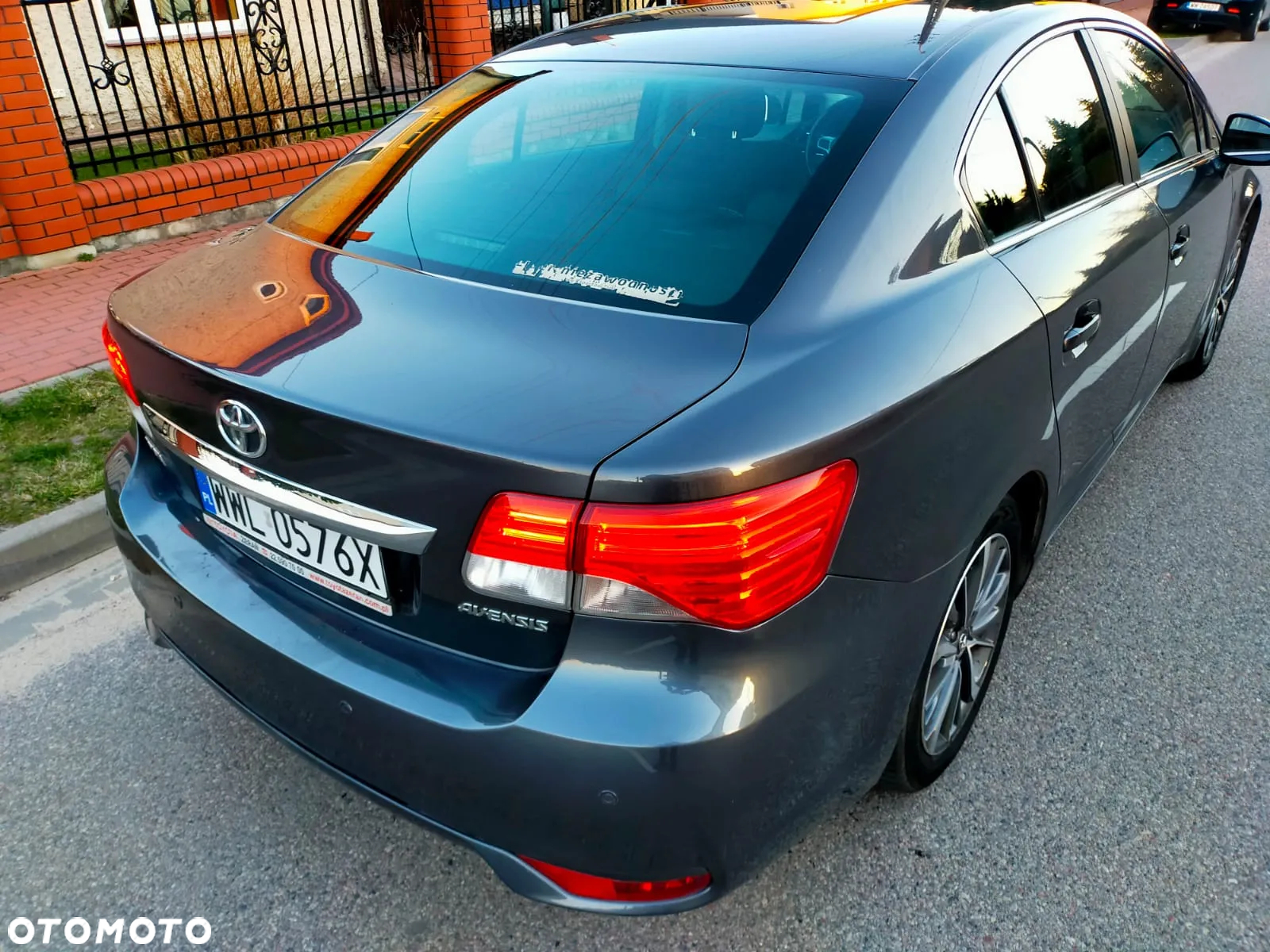 Toyota Avensis - 9