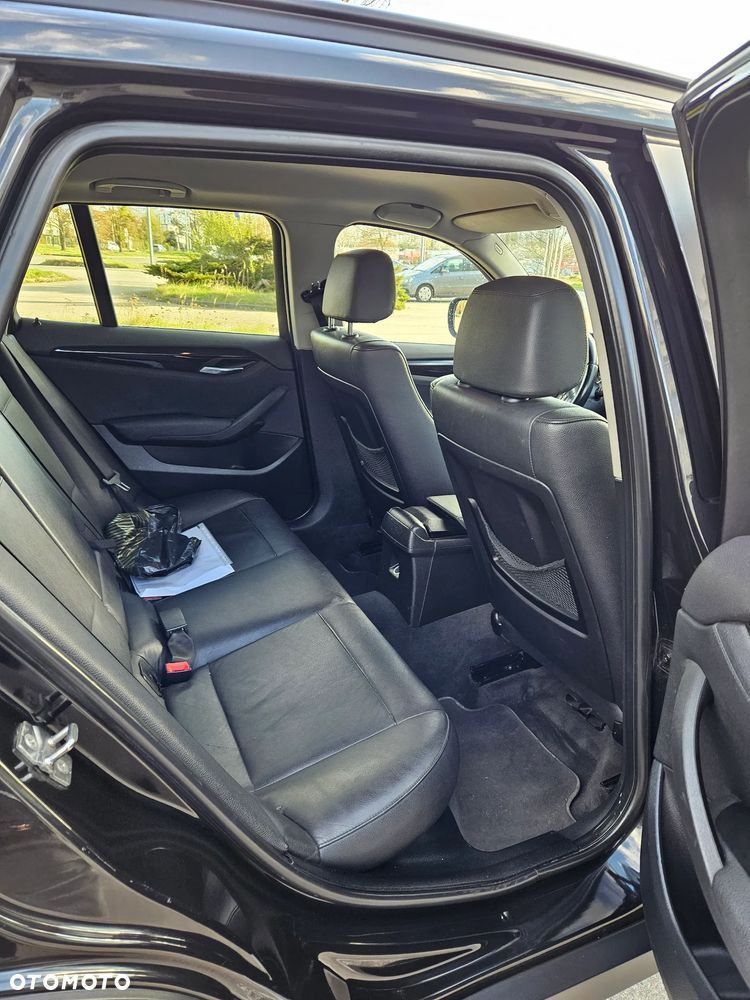 BMW X1 xDrive20d - 10