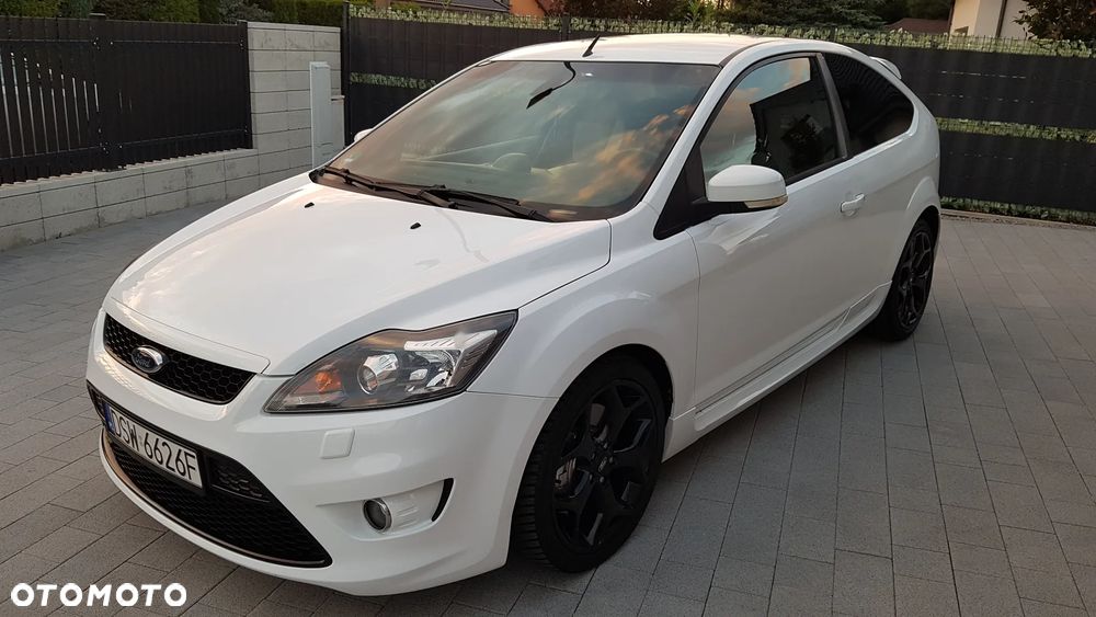Ford Focus - 25