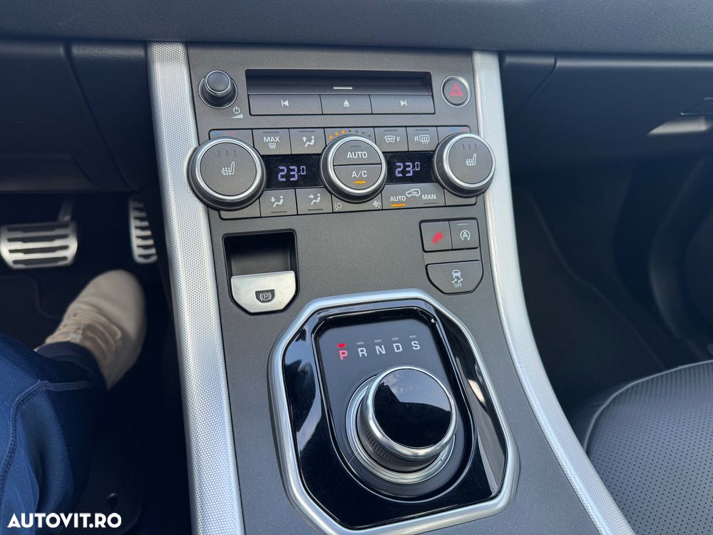 Land Rover Range Rover Evoque - 22