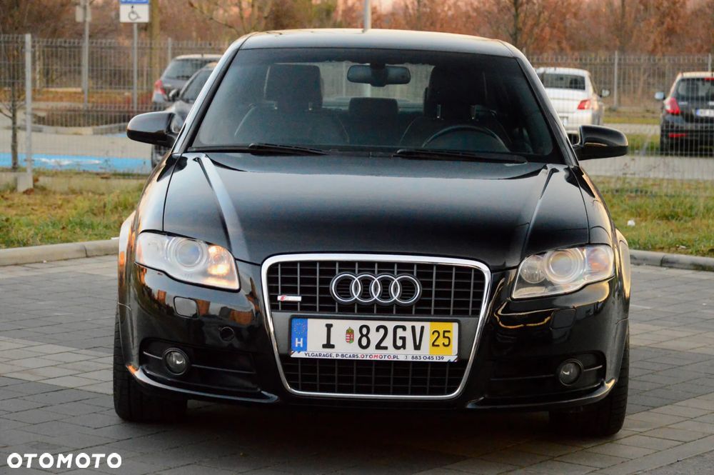 Audi A4 Limousine 2.0 T FSI quattro - 5