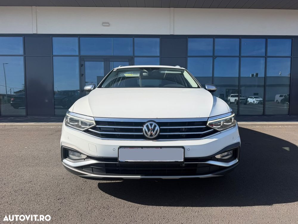Volkswagen Passat Alltrack 2.0 TDI SCR 4Motion DSG (BMT) - 2