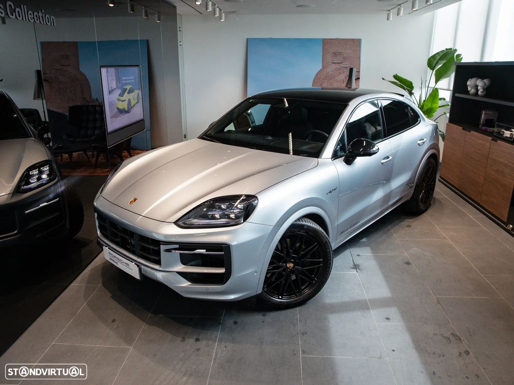 Porsche Cayenne Coupé E-Hybrid Black Edition - 5