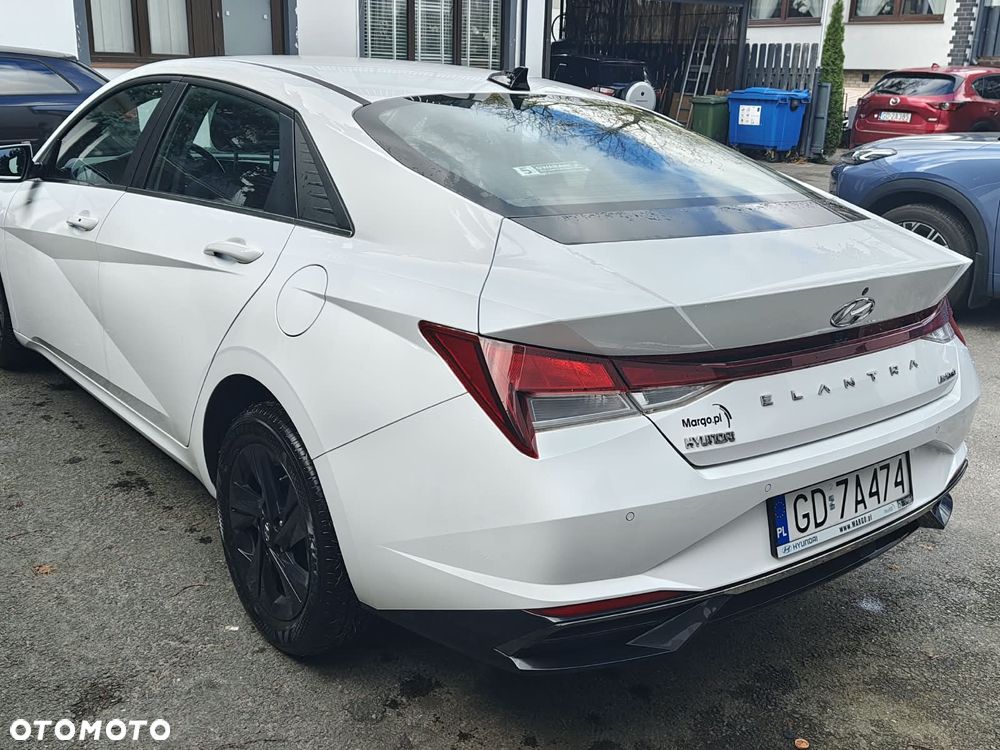 Hyundai Elantra 2021 photo 4