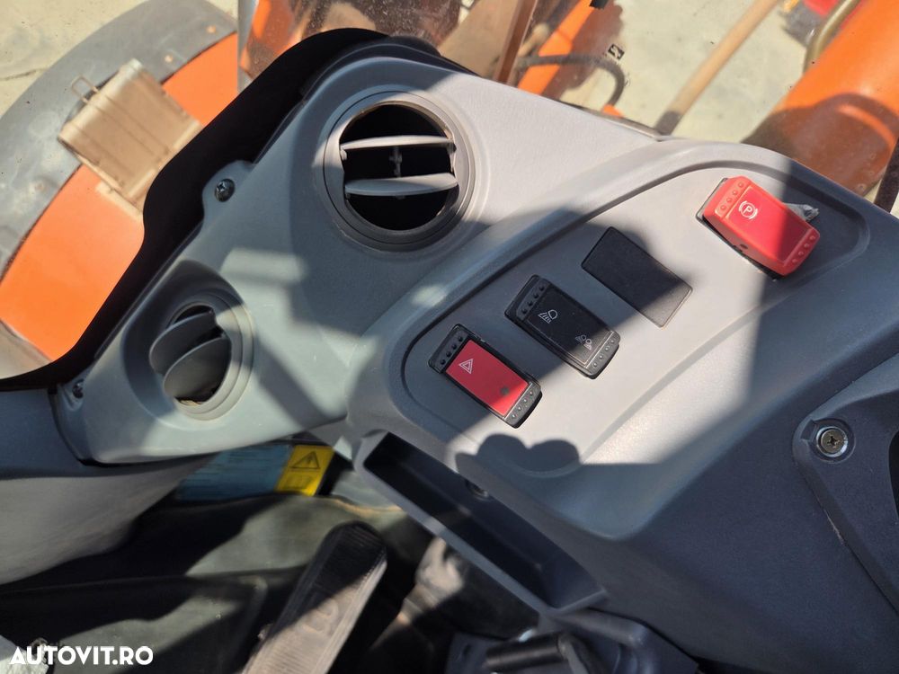 Hitachi ZW310-6, 2019, 7.734h, cupa 5mc, 28 tone, Gresare automata, Cantar, Anvelope Goodyear L5 70% ok, camera spate, consum 17,6l/h, descarca la 4,4m, motor 285CP, VIRARE JOYSTICK, revizii ok, STARE FOARTE BUNA, posibilitate leasing-PROMOTIE 98.750 eur+Tva - 34