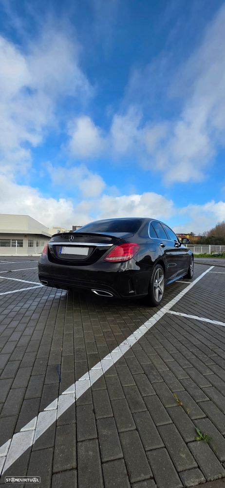 Mercedes-Benz C 300 h AMG Line - 4