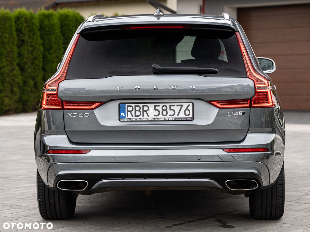 Volvo XC 60 D4 AWD Geartronic RDesign - 18