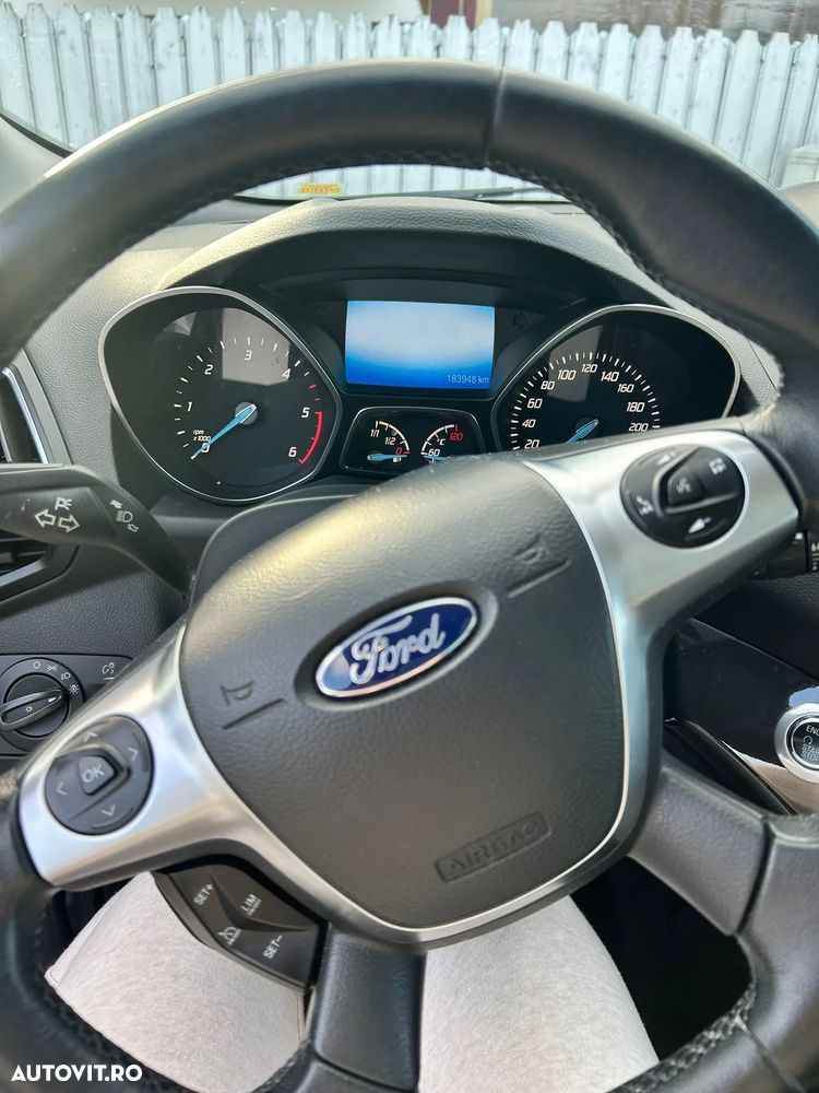 Ford Kuga 2.0 TDCi 4x4 Aut. Titanium - 7