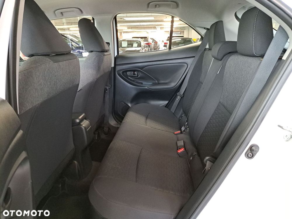 Toyota Yaris Cross Hybrid 1.5 Comfort - 13