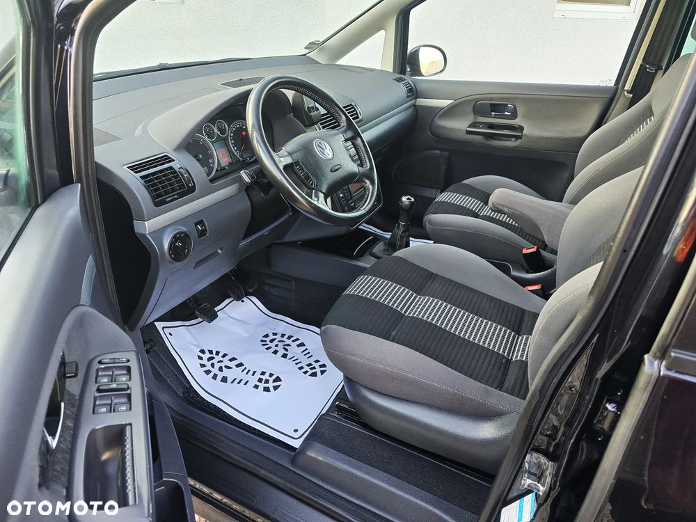 Volkswagen Sharan 2.0 TDI BlueMotion Technology Comfortline - 8