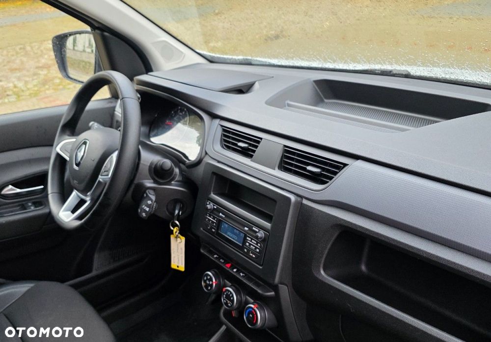 Renault Express Van - 23