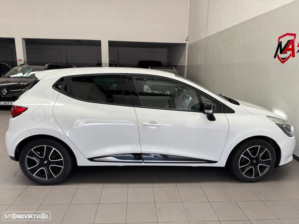 Renault Clio TCe 90 Limited - 8