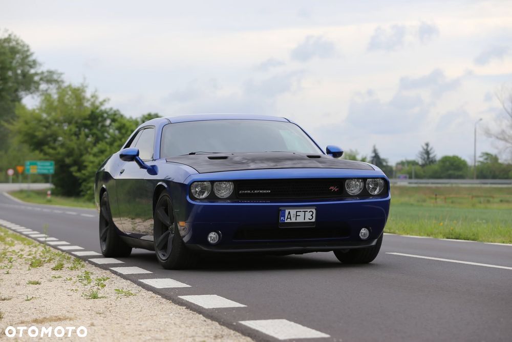 Dodge Challenger - 3