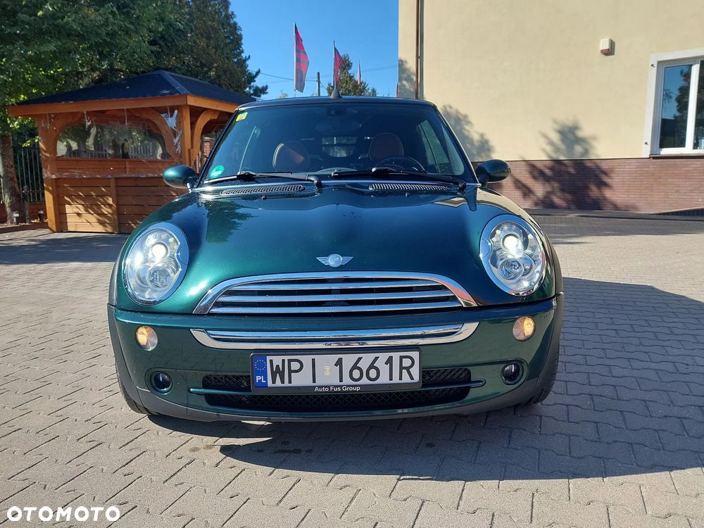 MINI Cooper Sidewalk - 3