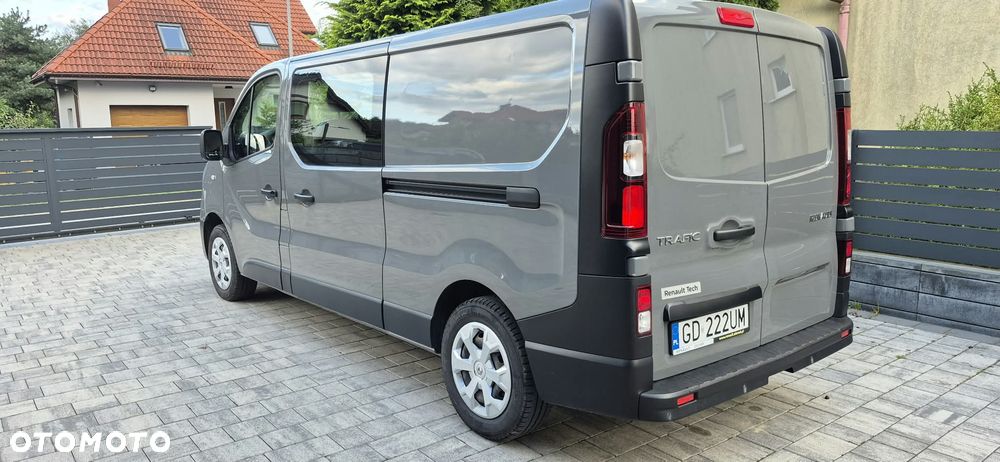 Renault Trafic - 10