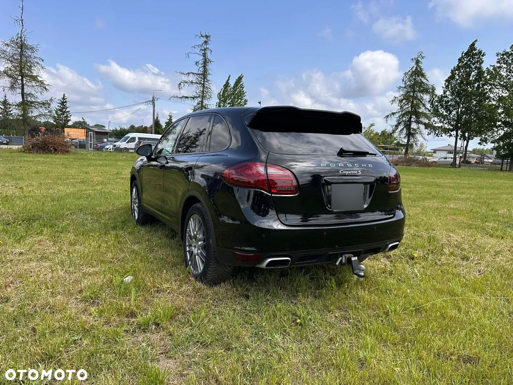 Porsche Cayenne S - 10