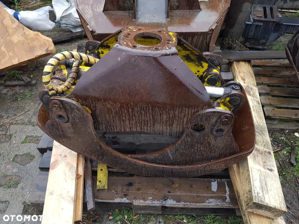 Chwytak do drewna loglift - 1