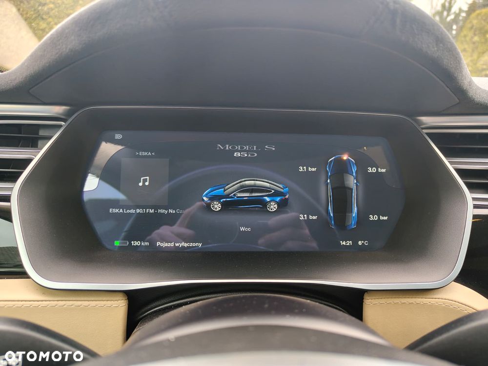 Tesla Model S 85D Allradantrieb - 18